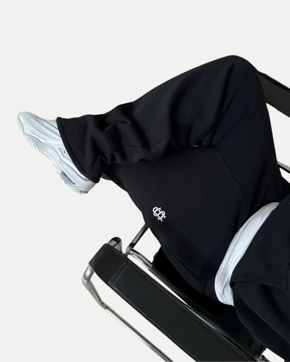 REFINED TRACKSUIT