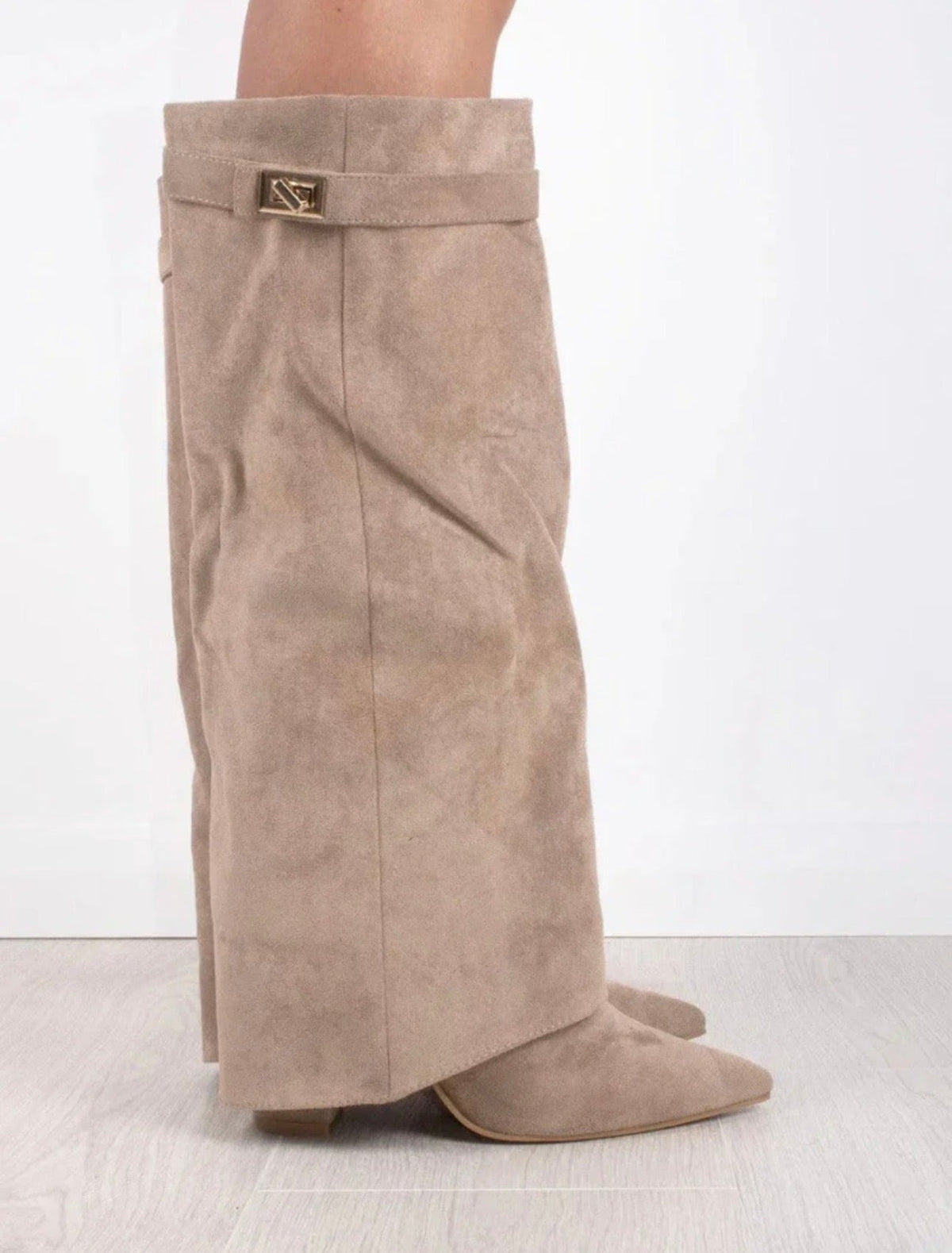 Suede Beige Boots